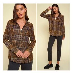 MYSTREE BOUTIQUE Washed Plaid Flannel Top